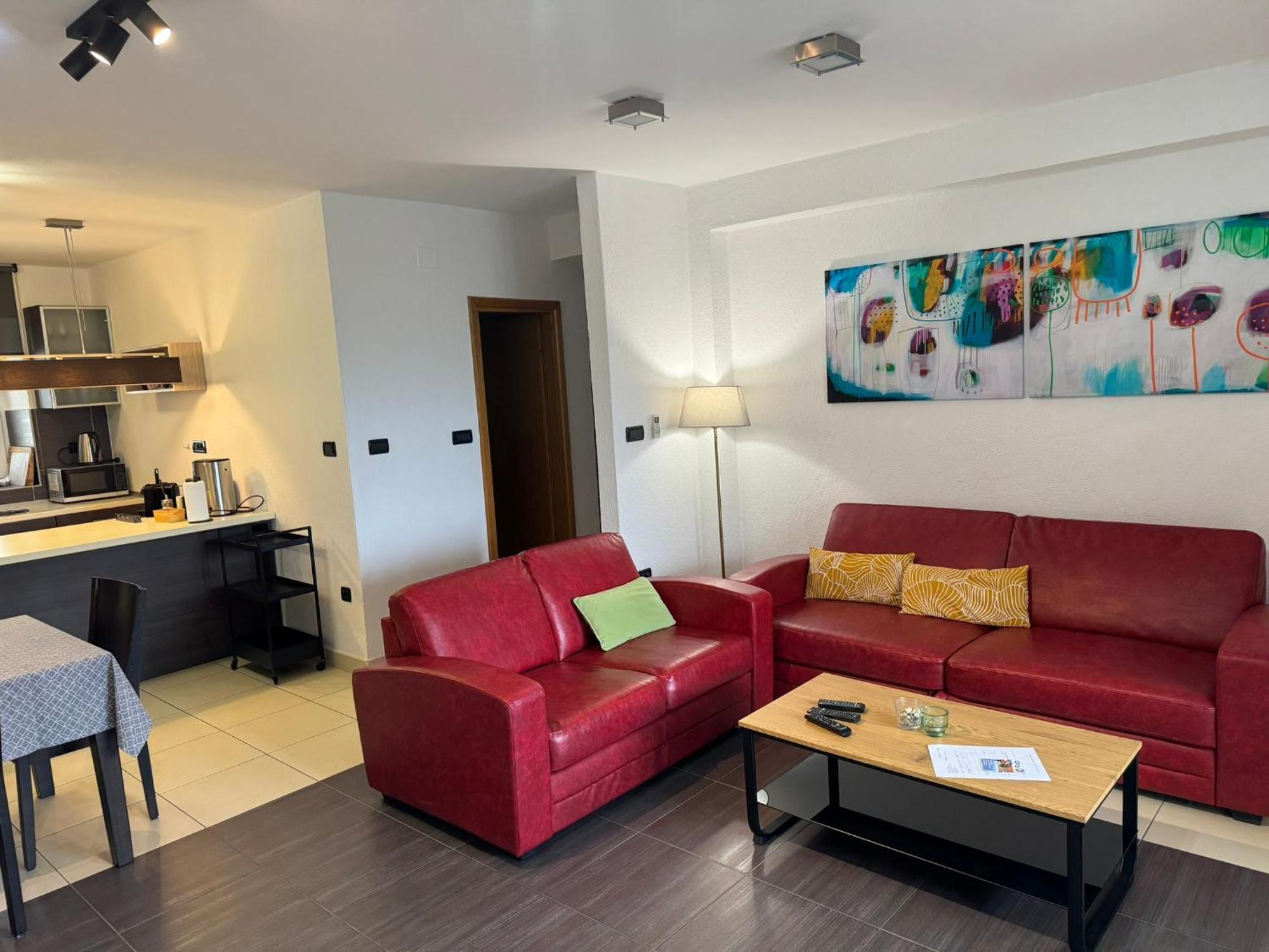 Apartments Trlika Kampor Ngoại thất bức ảnh